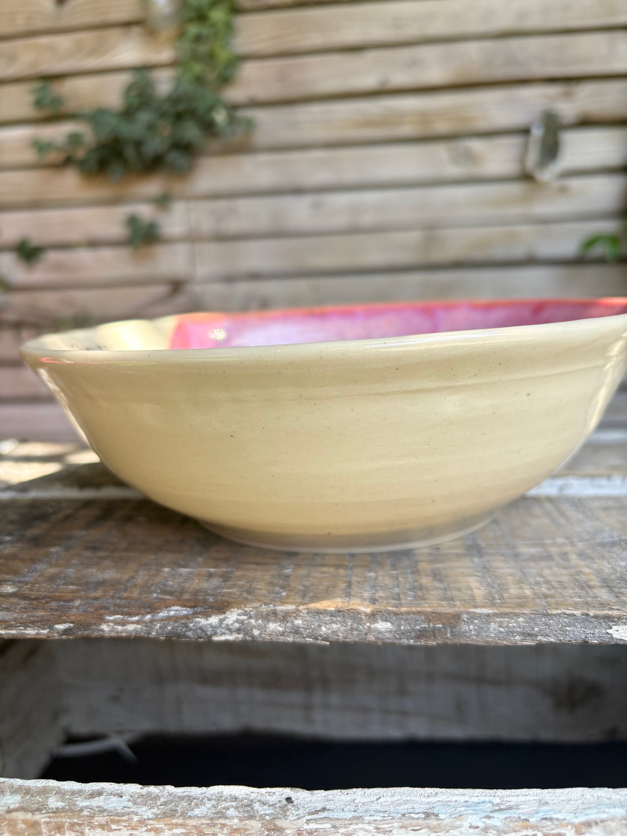 “eat, drink and fuck off by 9pm" round salad/pasta bowl (pink, cream clay)