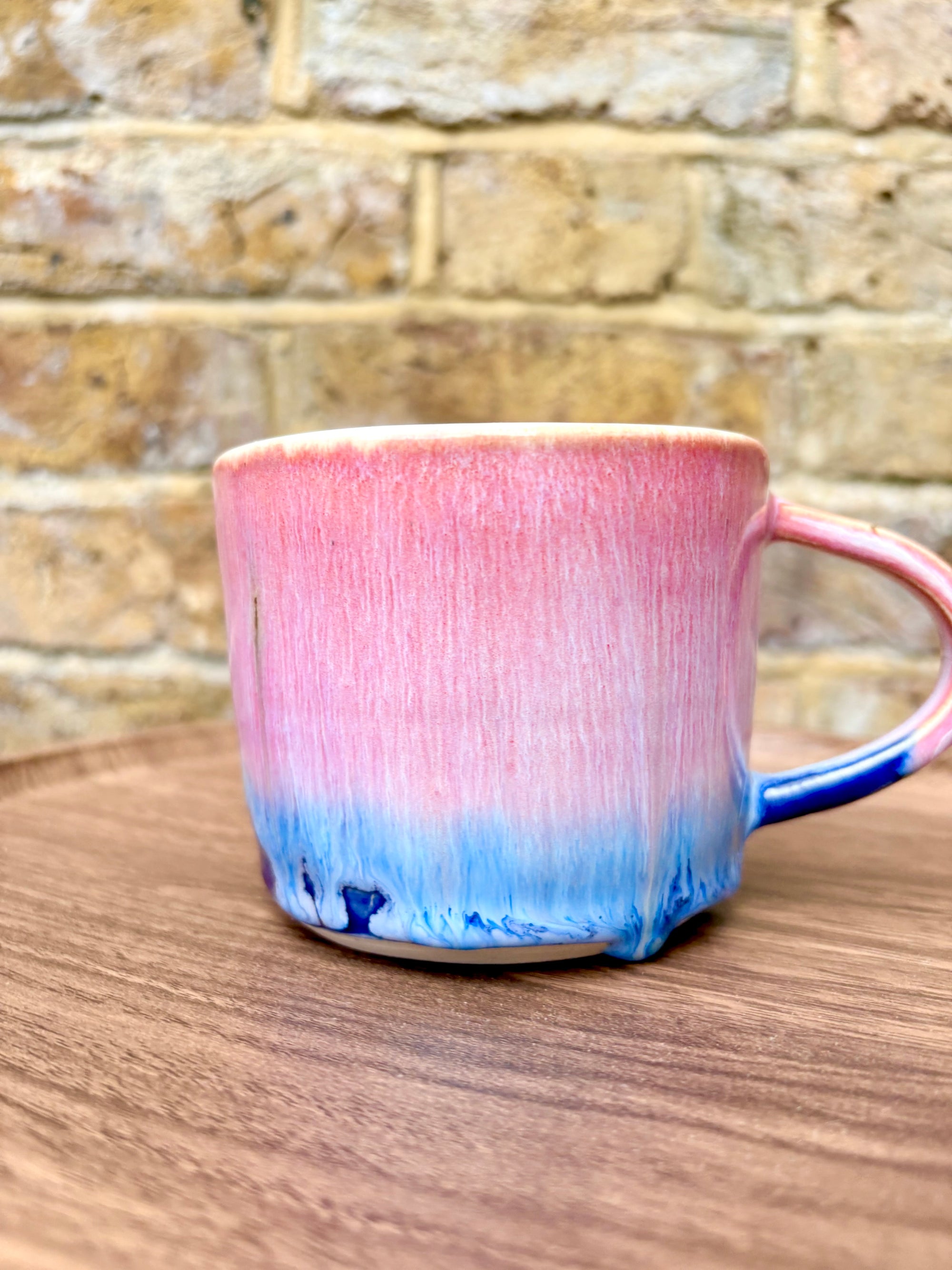 “Fuck off i'm reading" mug (Pink/blue/cream)