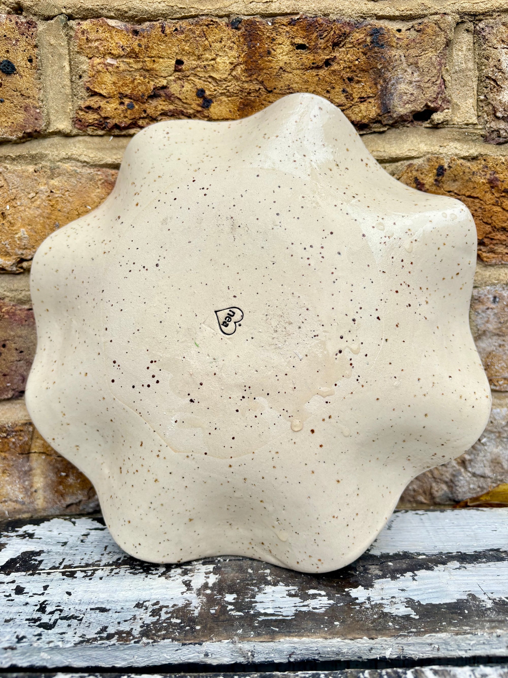 "feed me and no one gets hurt"  serving dish