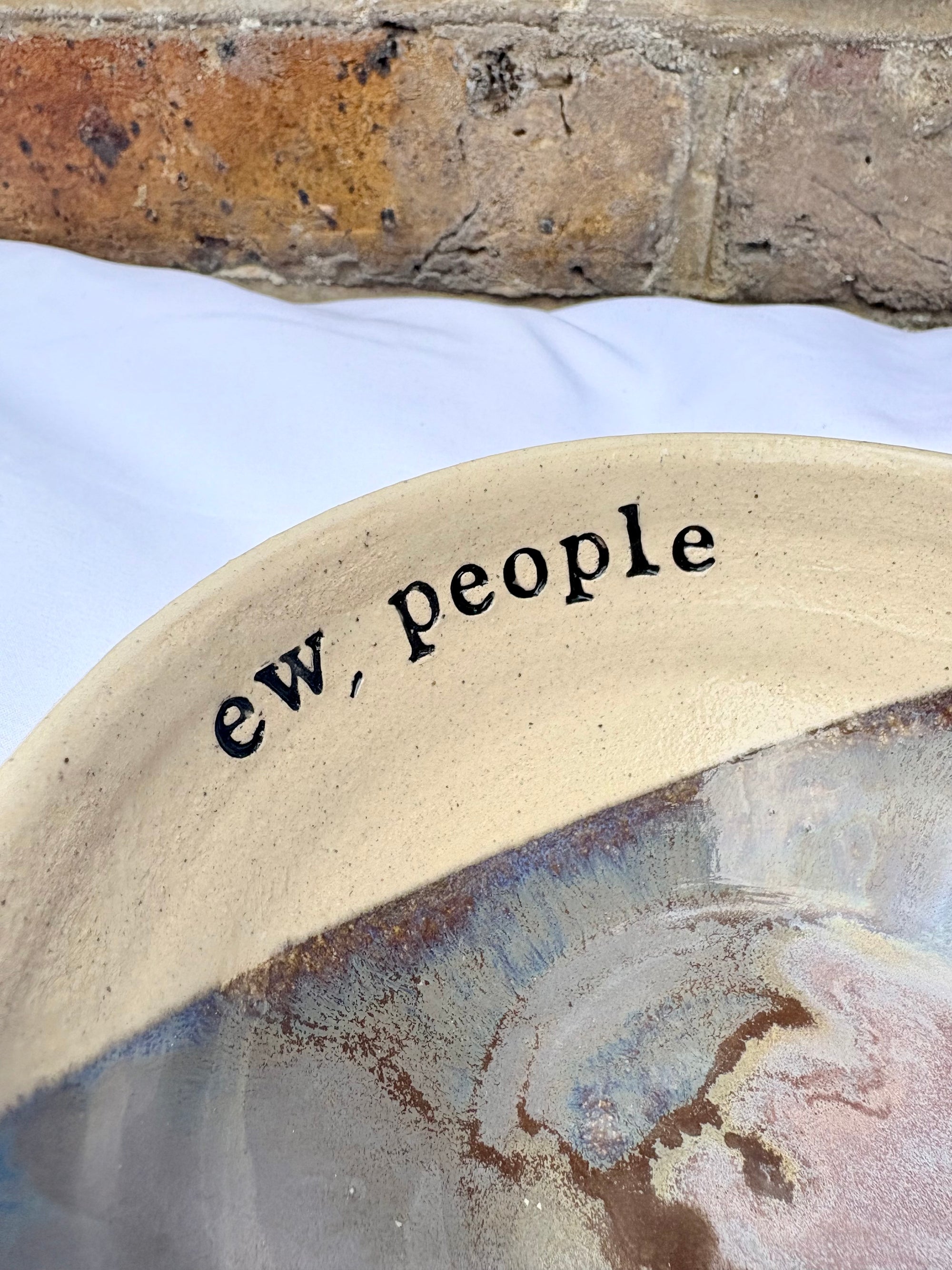"people ew" bowl (Lavender Sky)