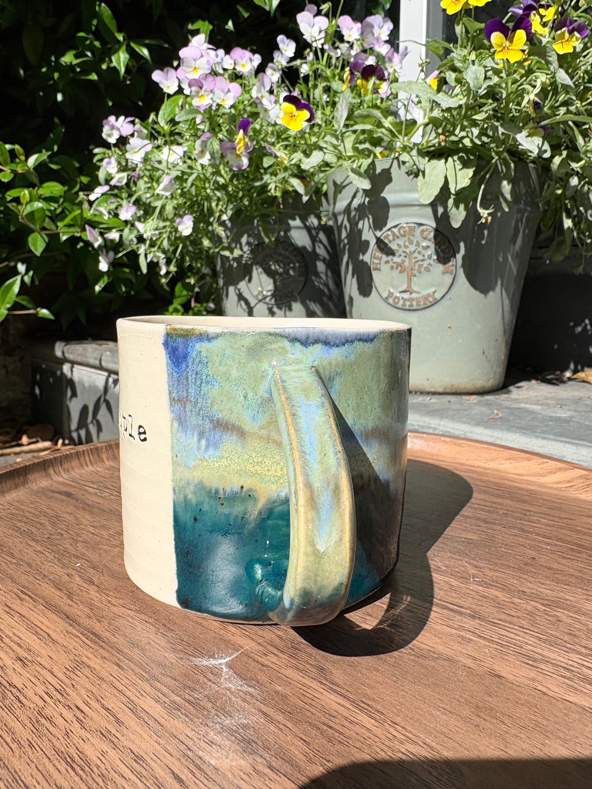 "ew people" mug (greens)