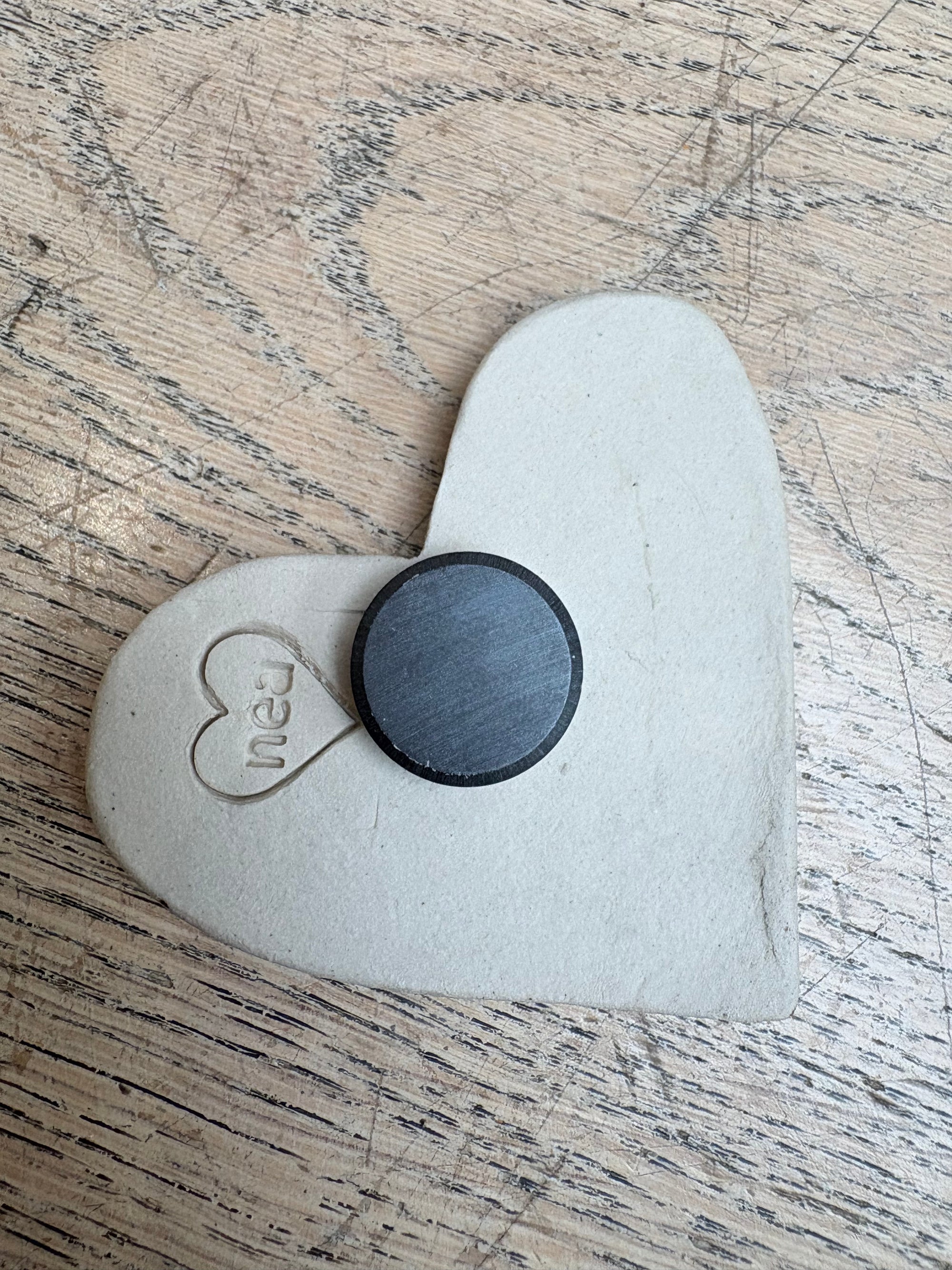 “pillock” Magnet (blue hydrangea, medium)