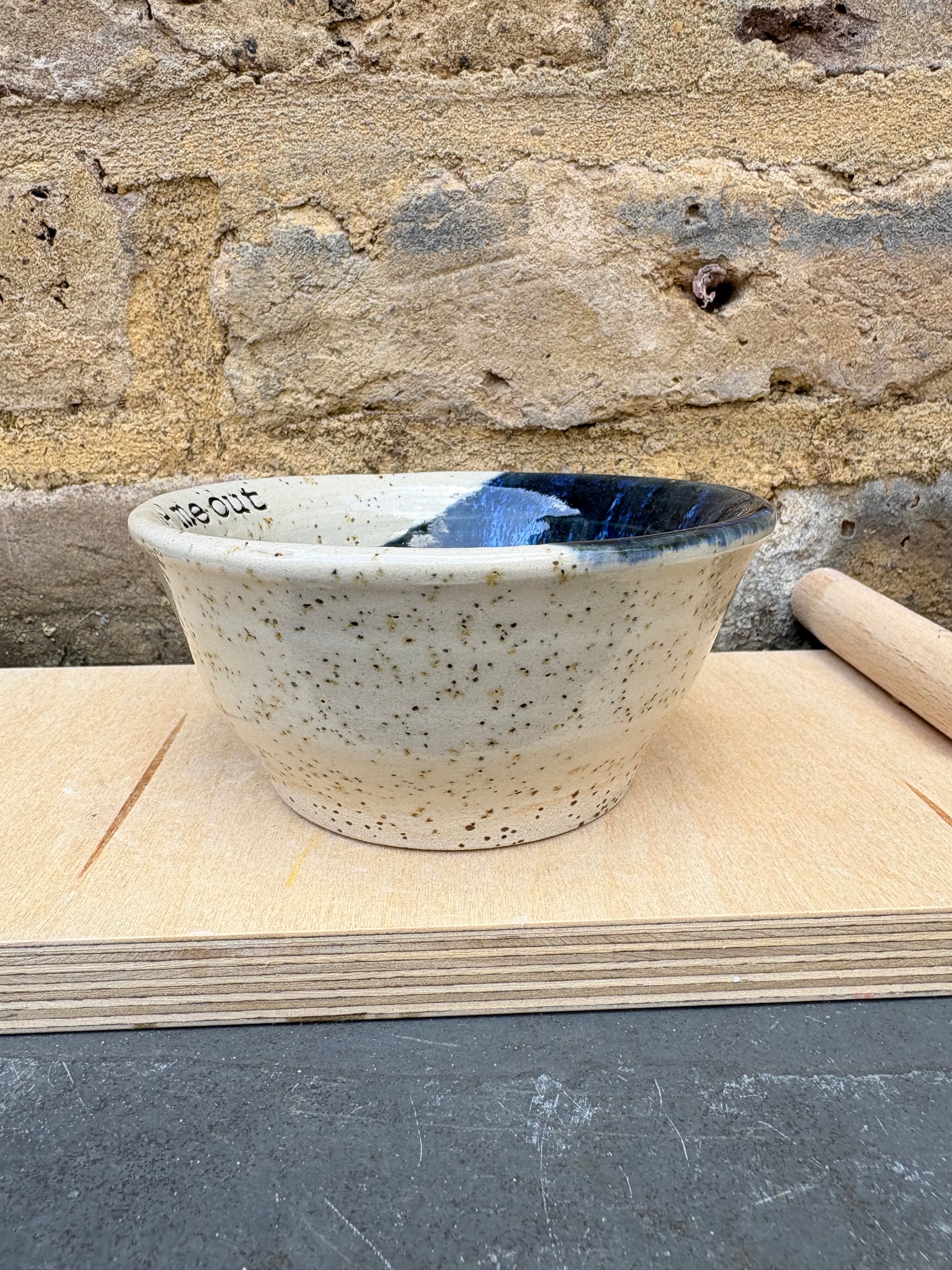 "eat me out" snack bowl (dark night sky)
