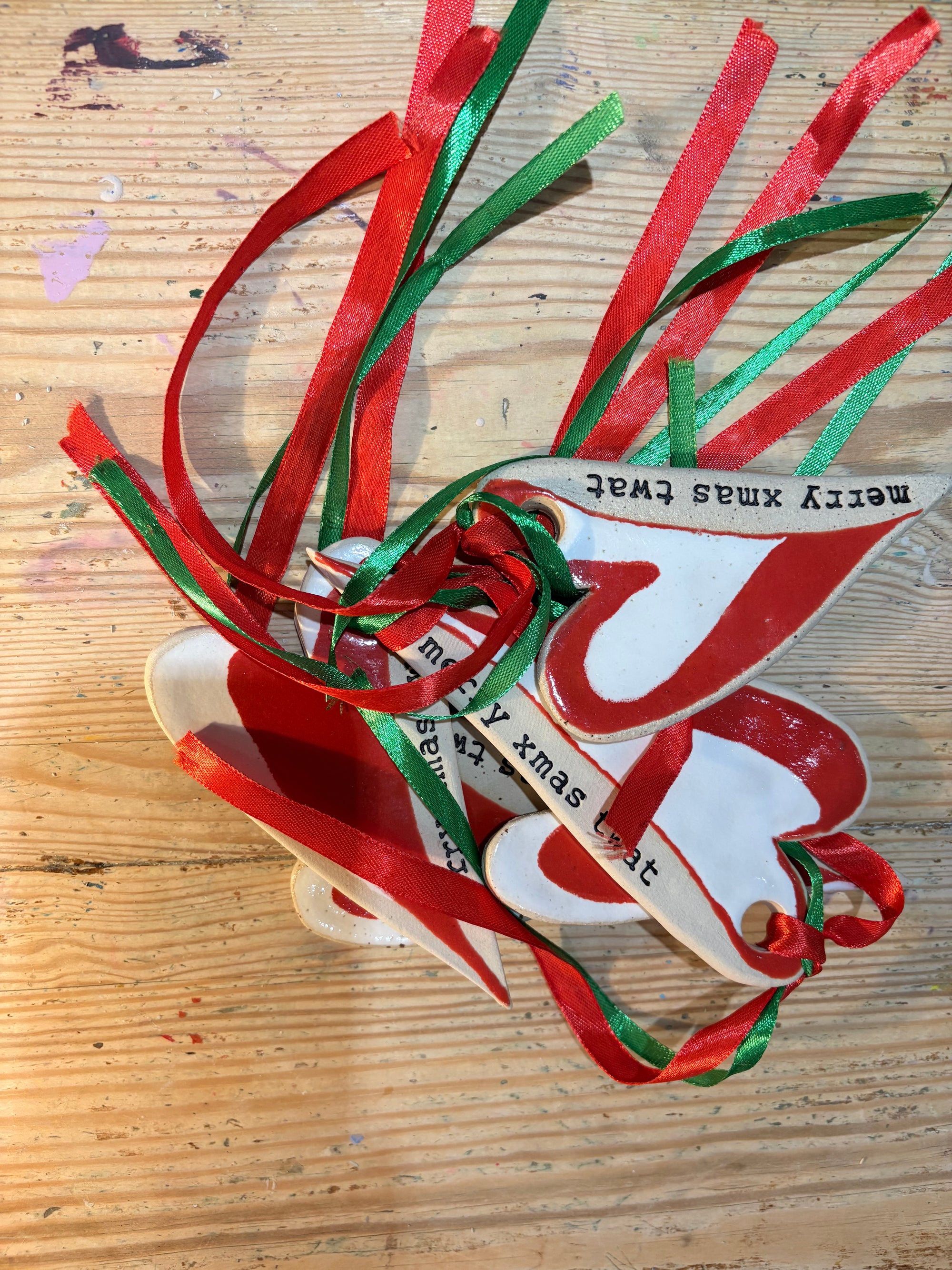 “merry xmas twat” hanging decoration (red and white, large)