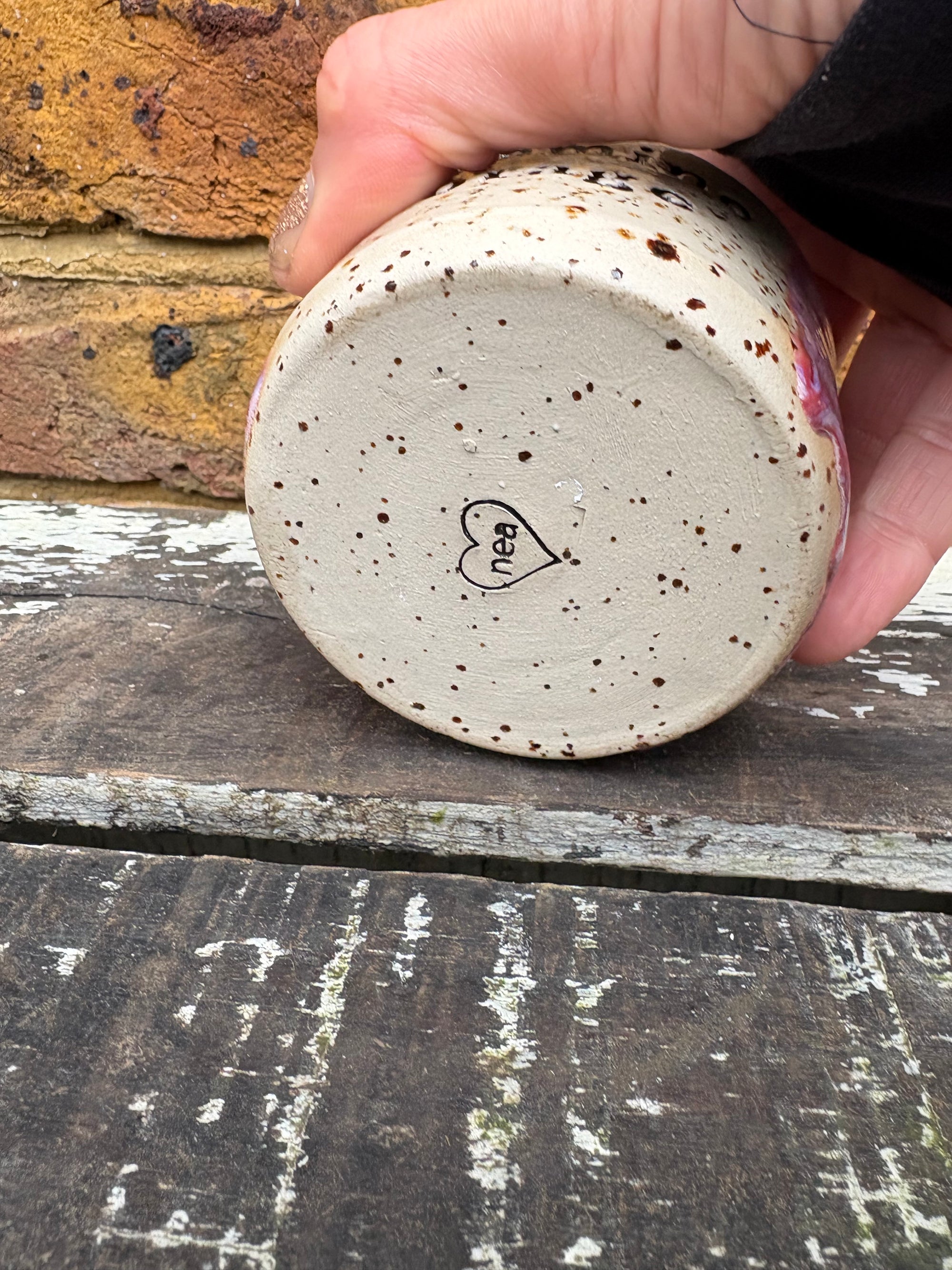 "dopamine storage" lidded pot (pink)