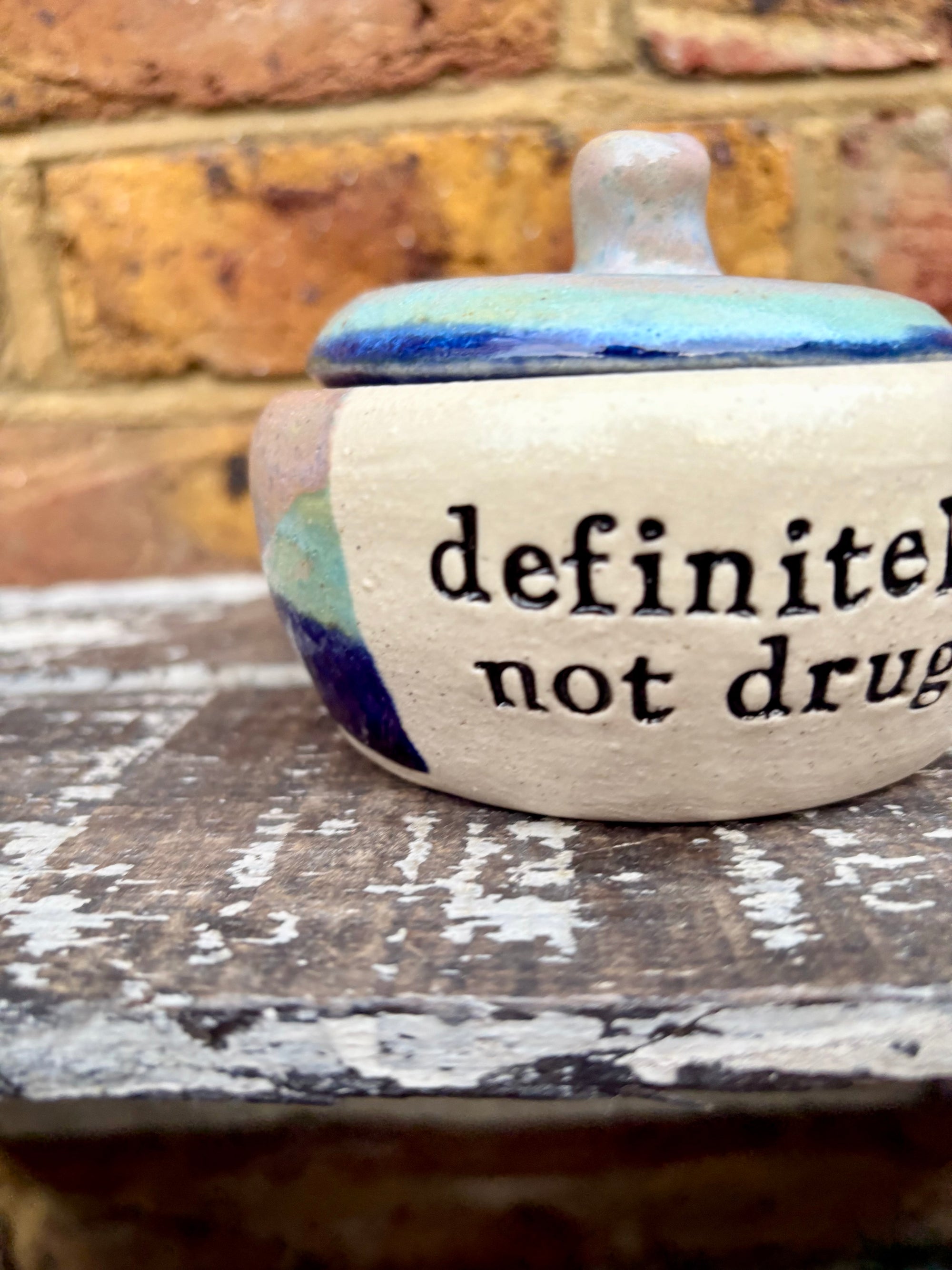 "definitely not drugs" lidded pot (blue night sky)