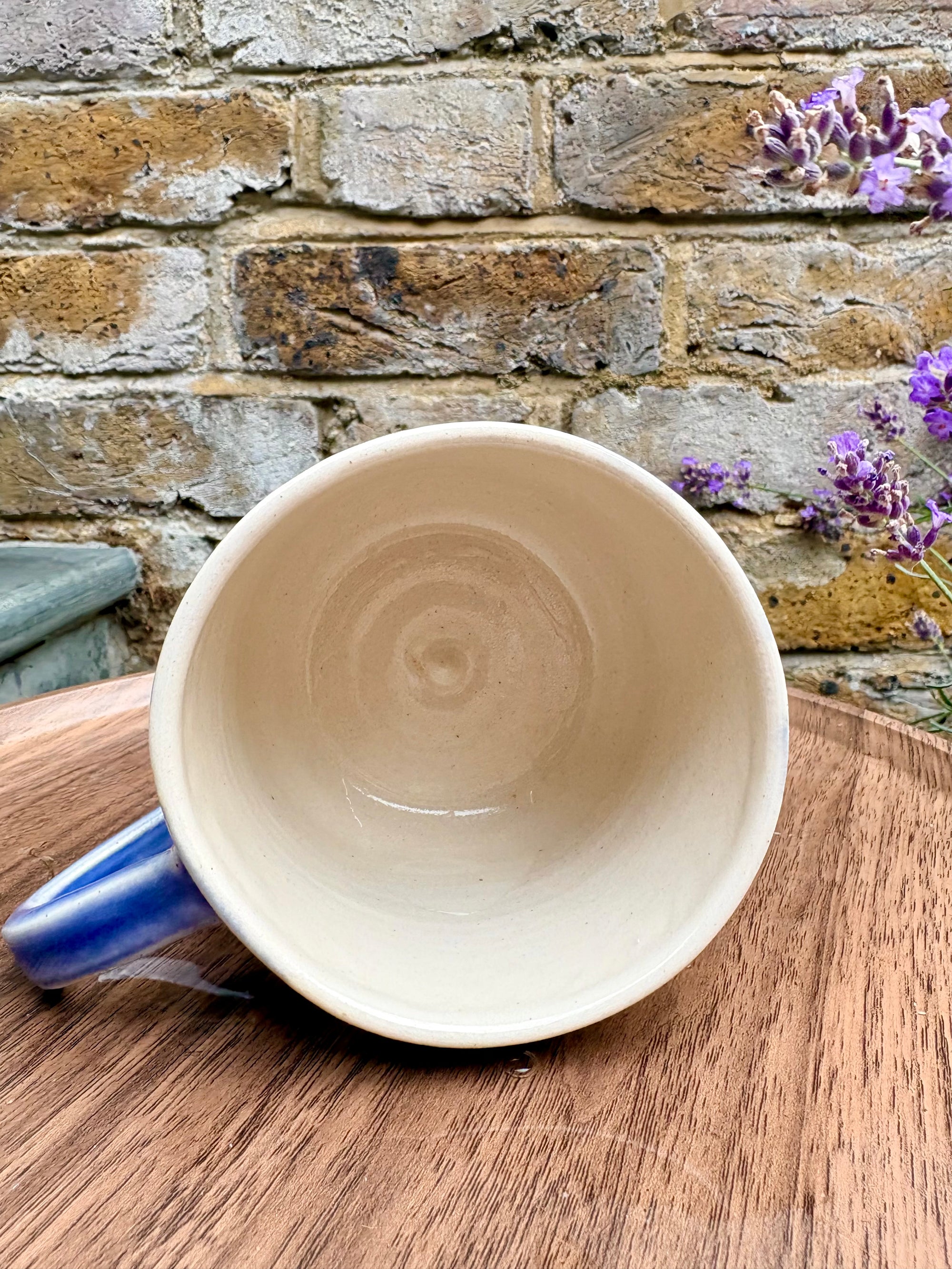 "I 🩷 meetings” "everyone in this meeting is a bellend" mug (faded blue stripe)