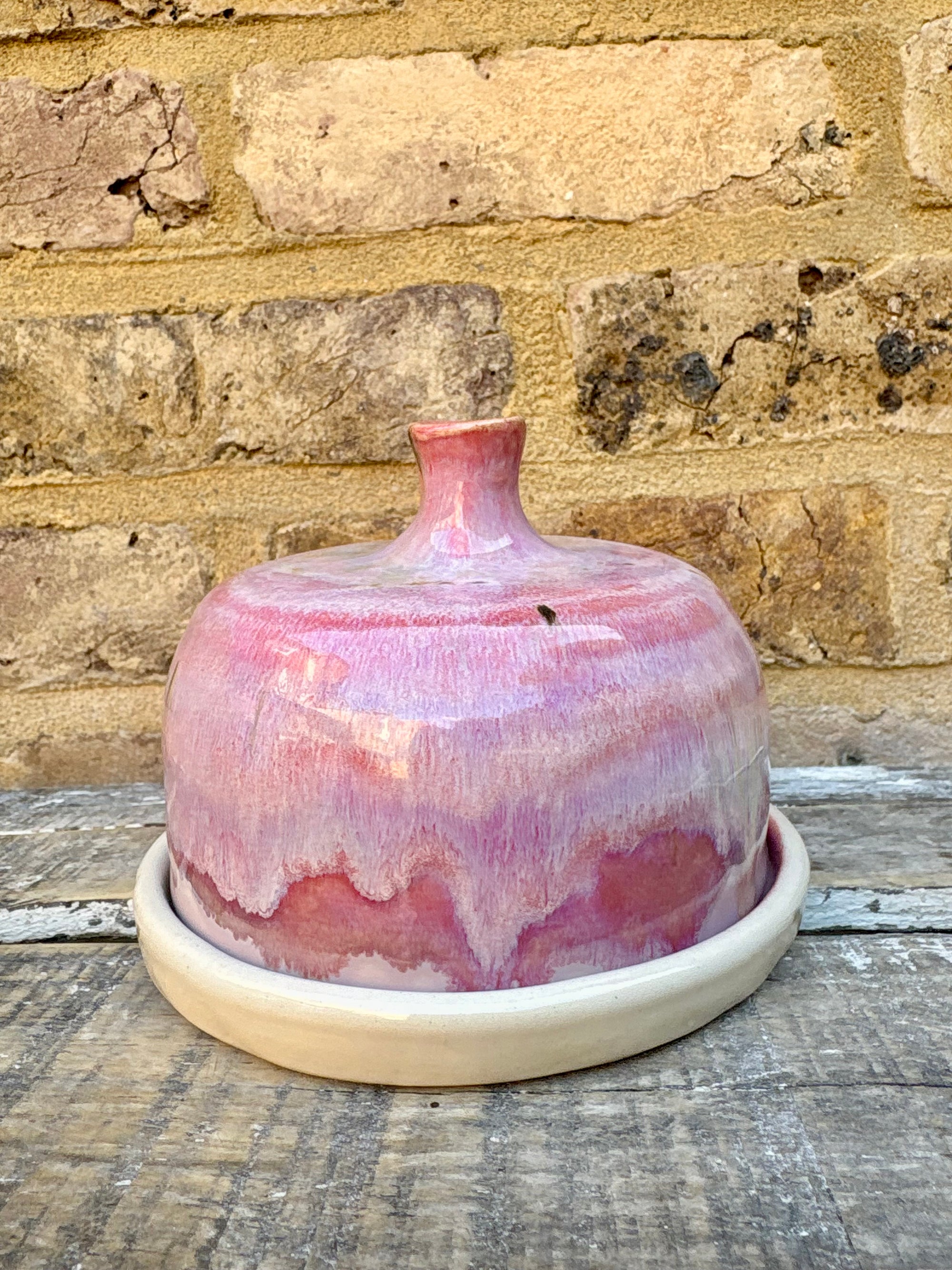 Butter Dish (butter slut, pink, cream clay, knob)