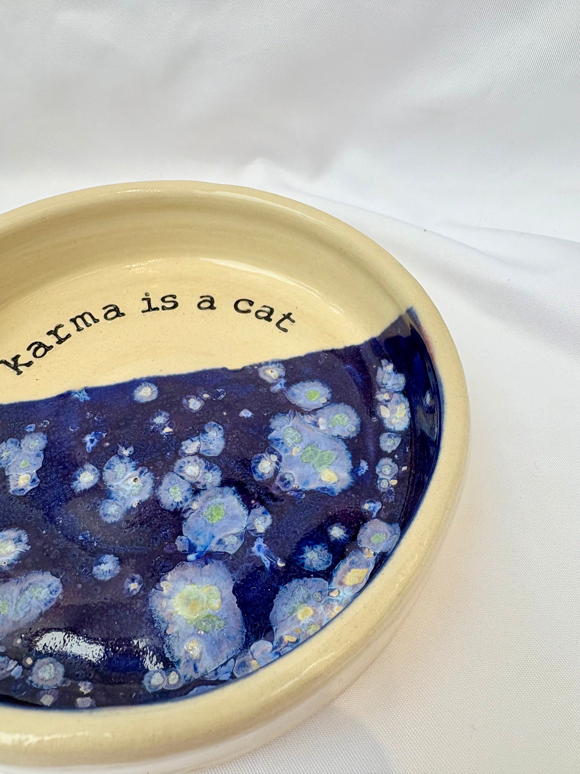 “karma is a cat” cat bowl (small purple)