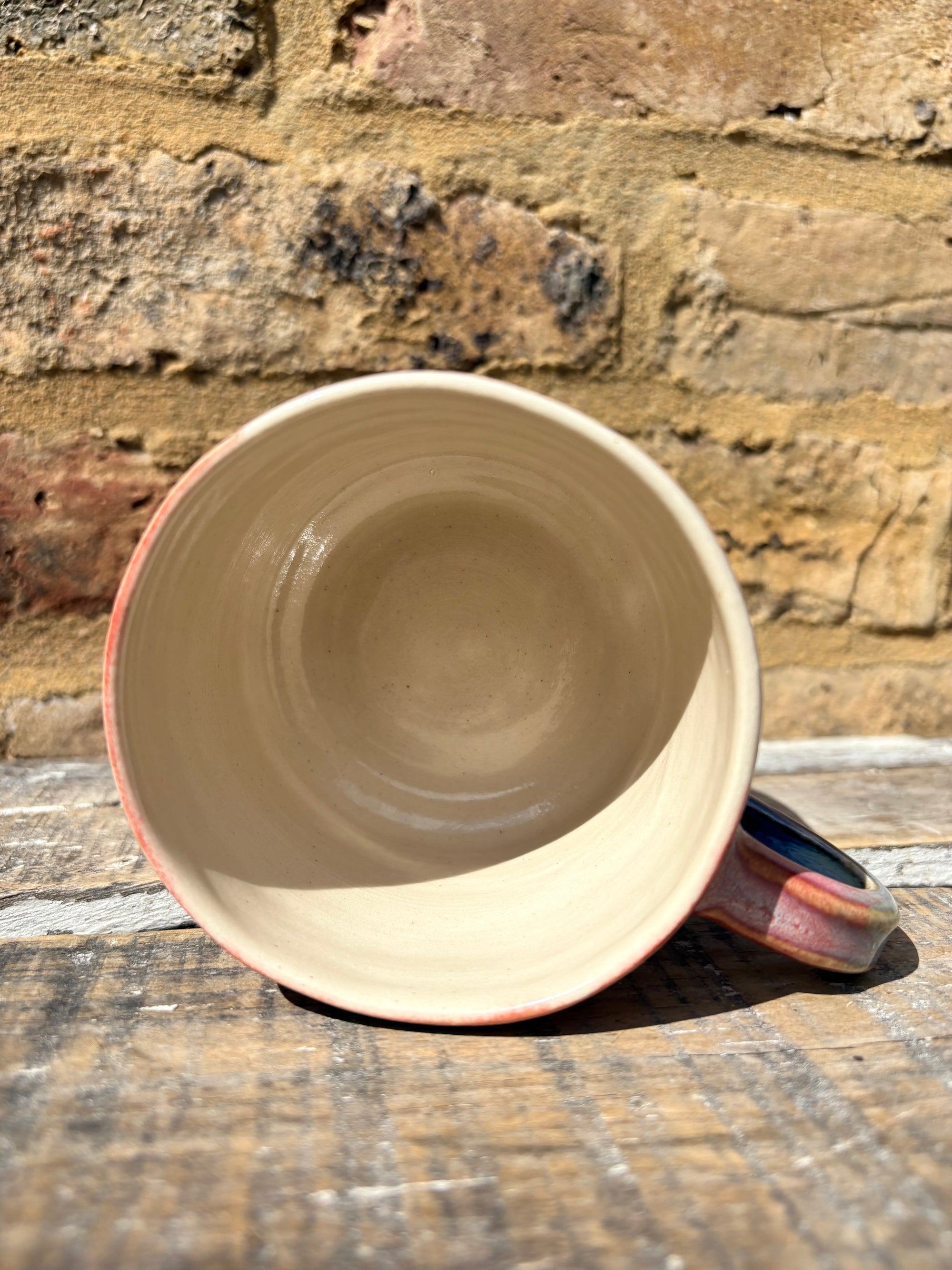 "there's only one "h" in "aitch" mug (pink night sky)