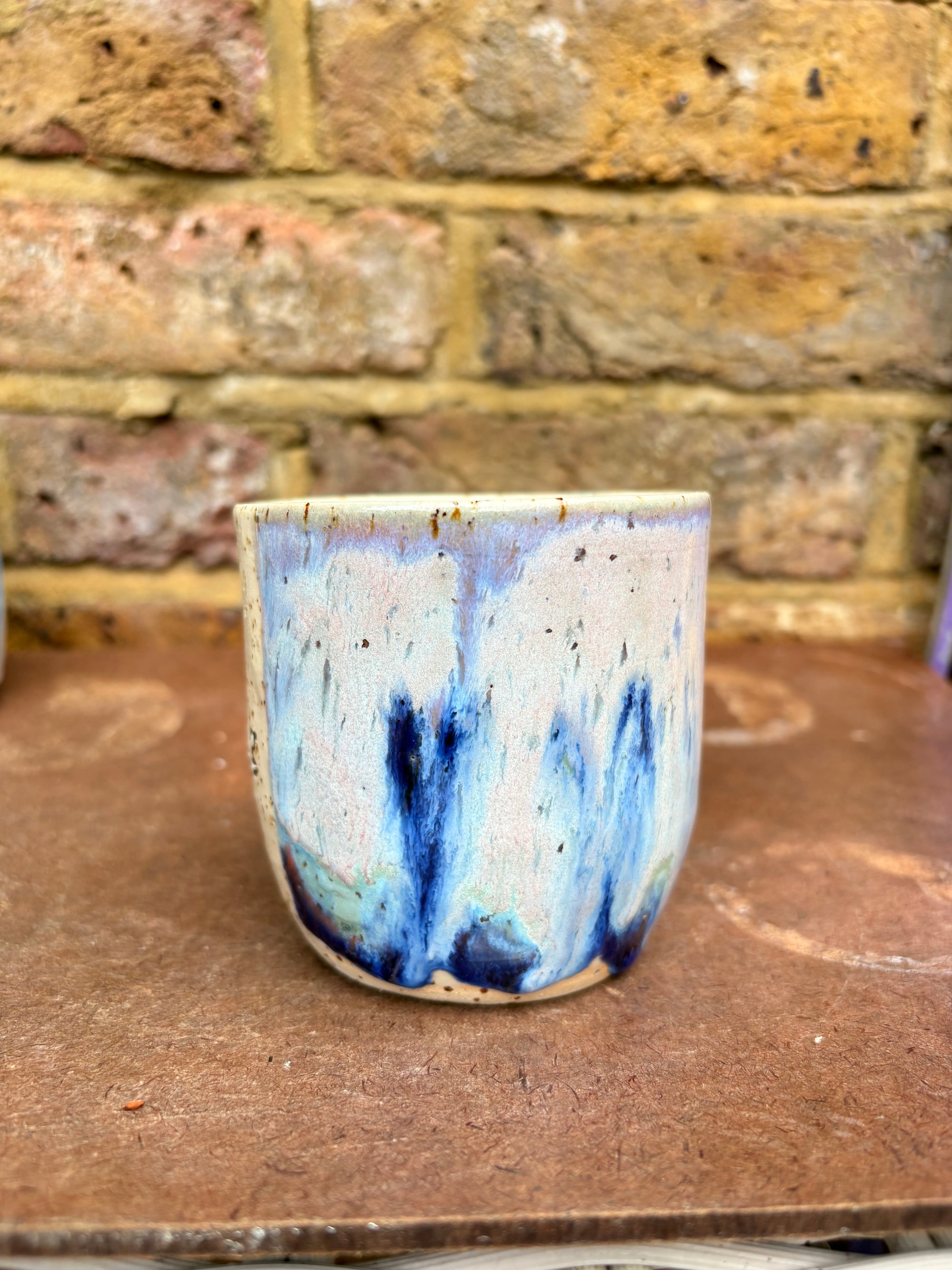 “Fuck off i'm dreaming" mug (pink night sky)