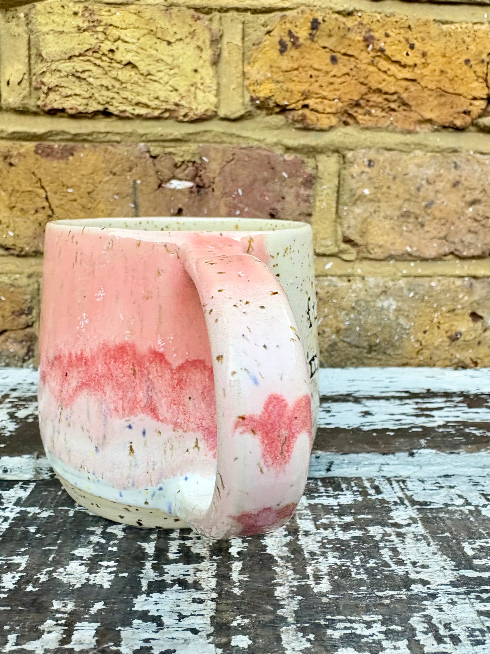 “Fuck off i'm reading" mug (Pink Raspberry Ripple)