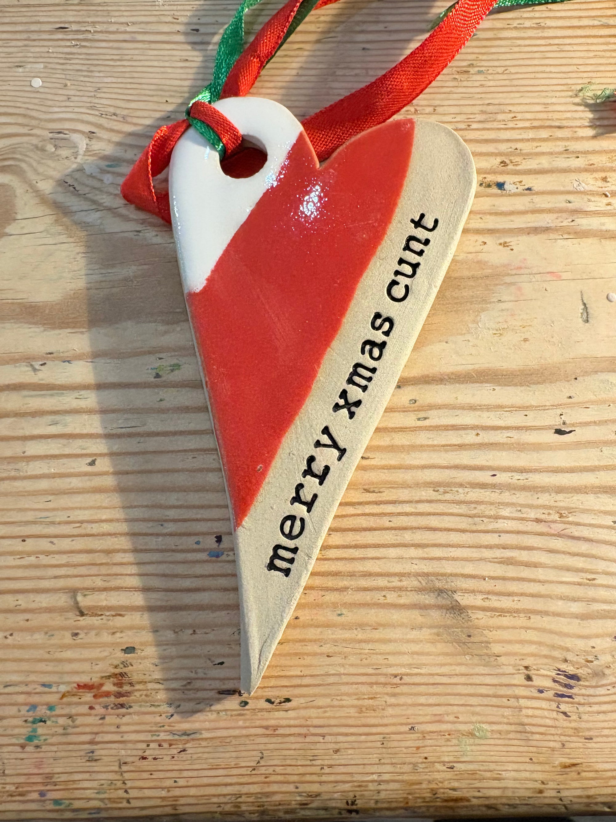 “merry xmas cunt” hanging decoration (red and white, large)