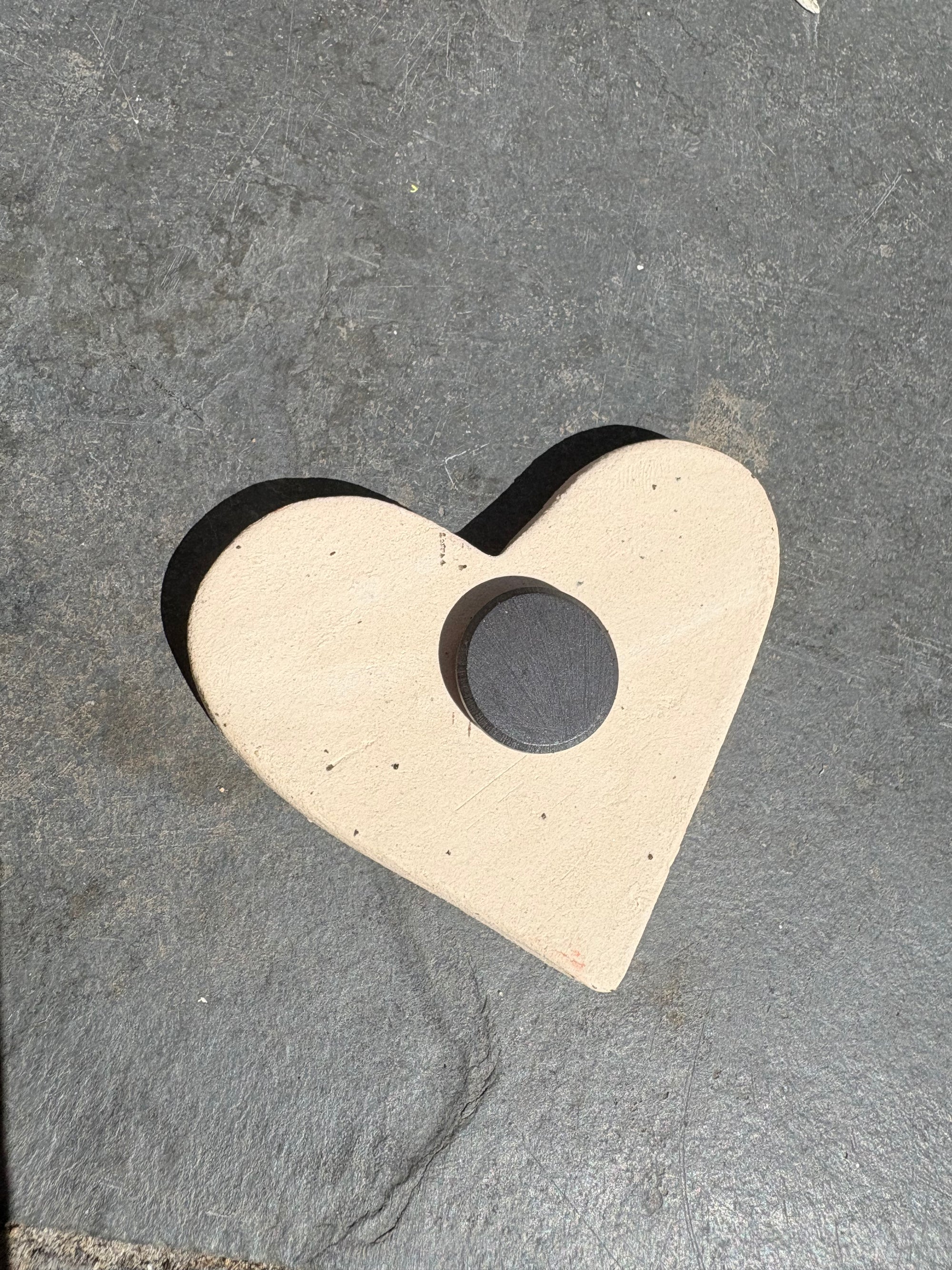“cunt" magnet (yellow, medium)