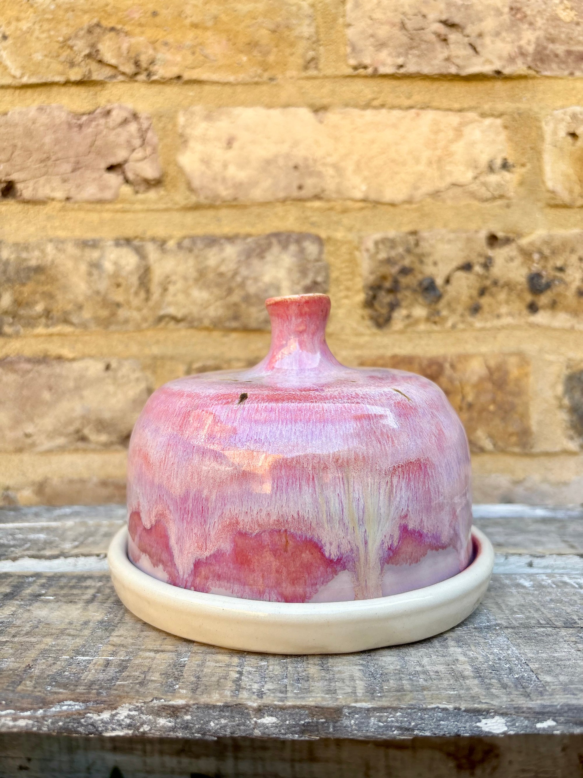 Butter Dish (butter slut, pink, cream clay, knob)