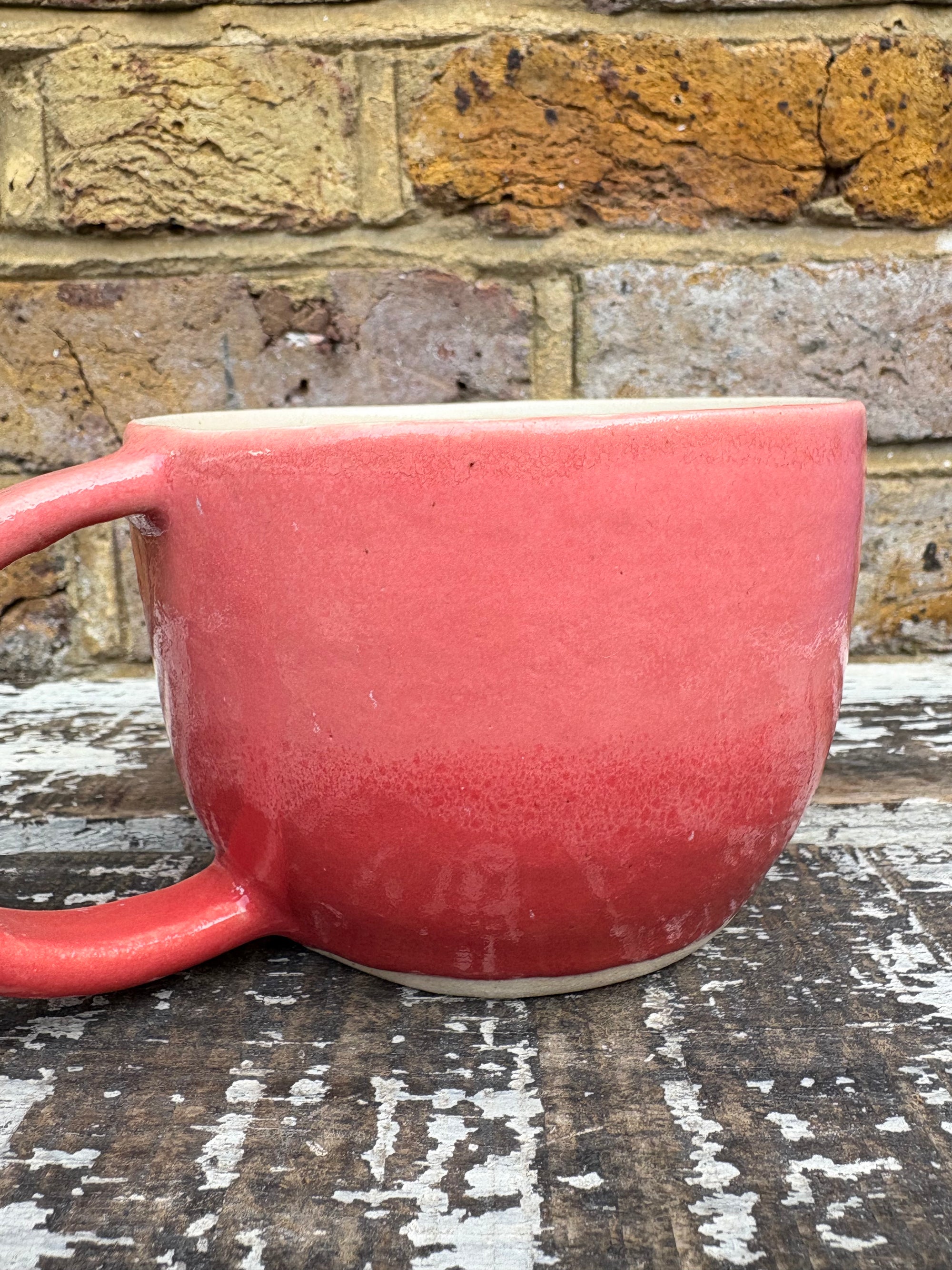 "ew, people" mug (Pink)