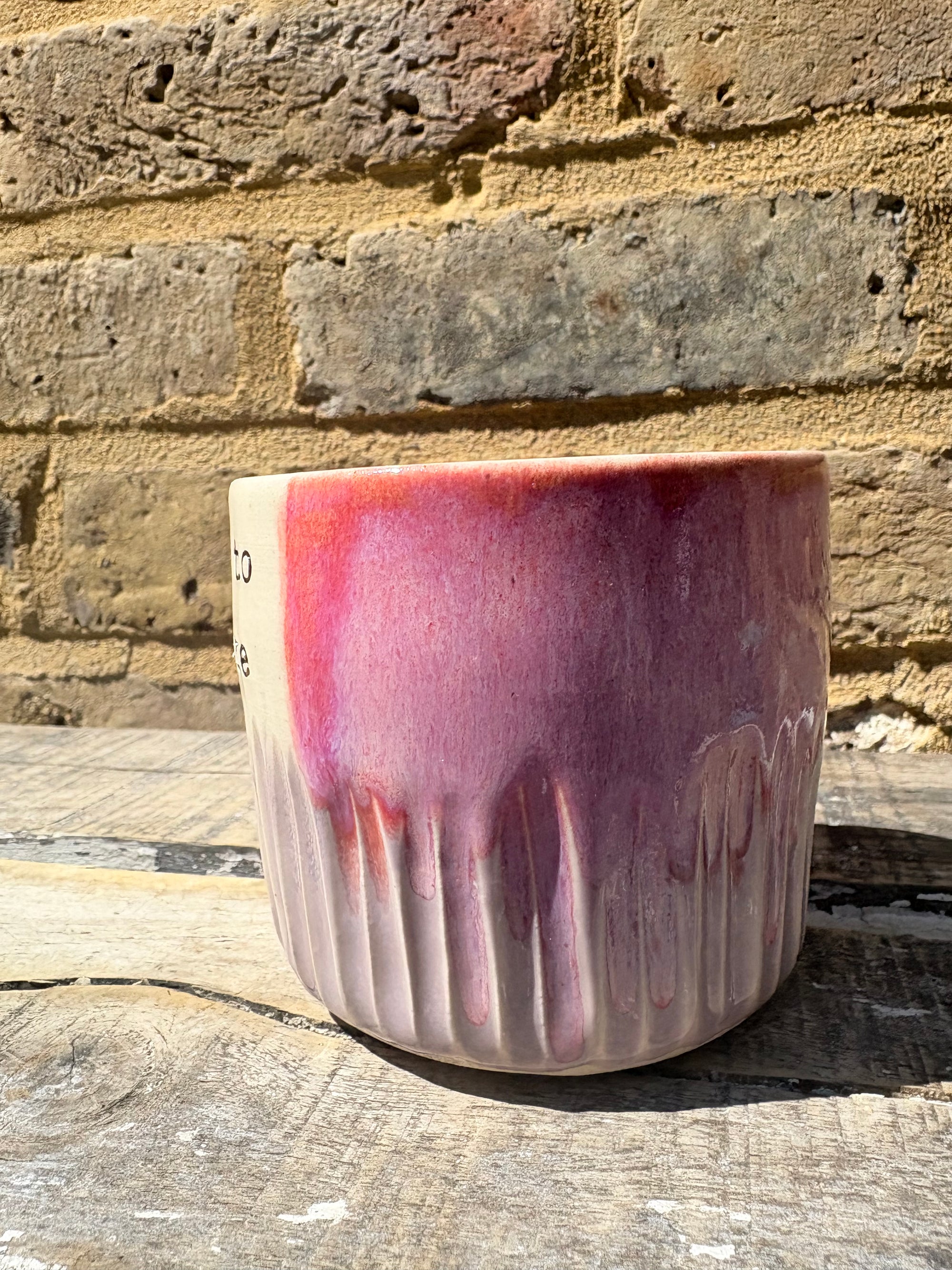 "really happy to be here” "what a bunch of cunts" mug (pink, grooves, 260ml)