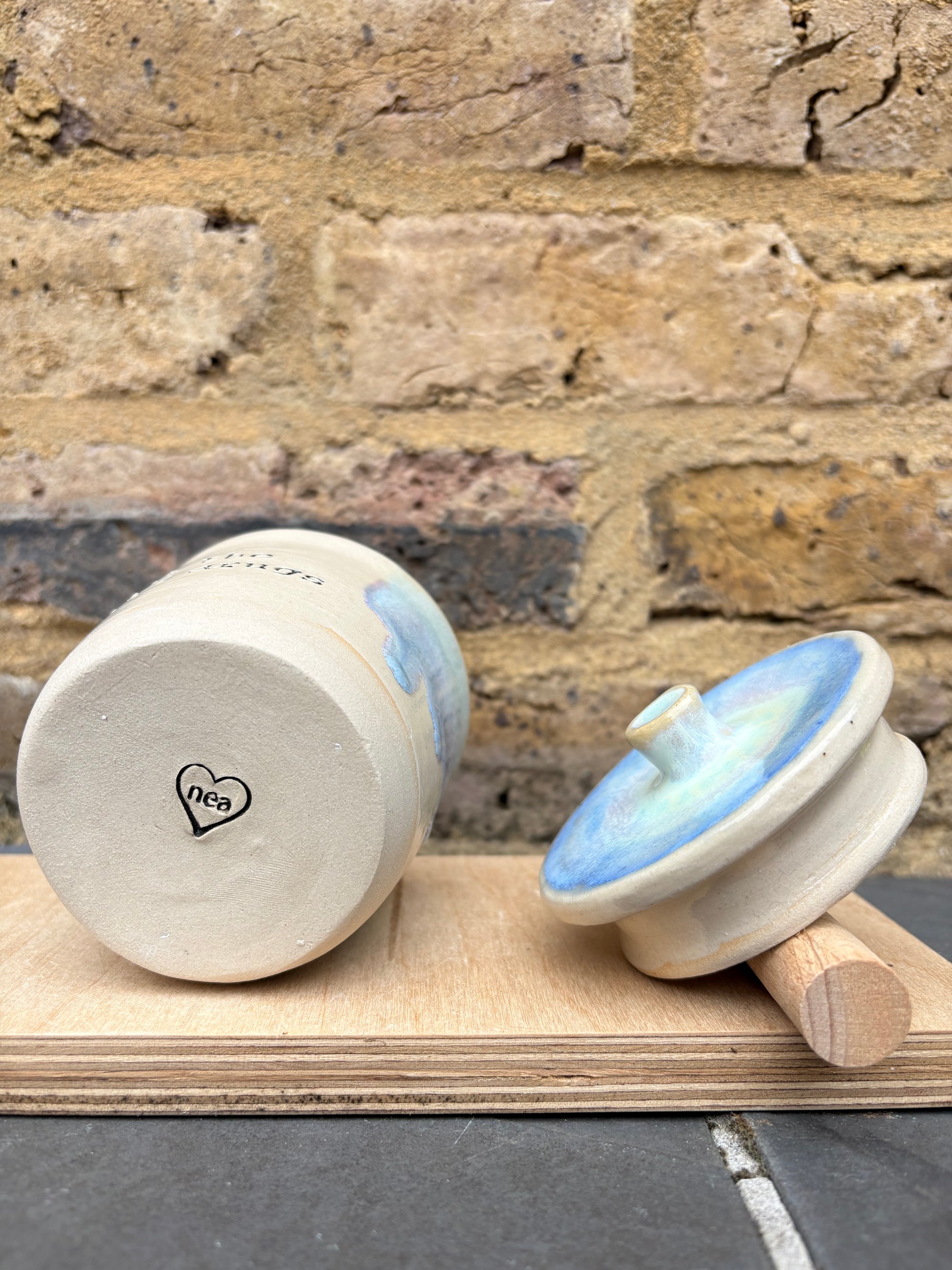 “all the good drugs" lidded pot (oyster blue)