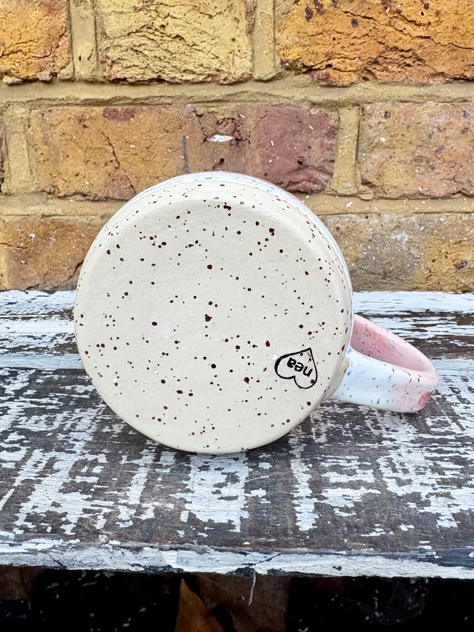 “Fuck off i'm reading" mug (Pink Raspberry Ripple)