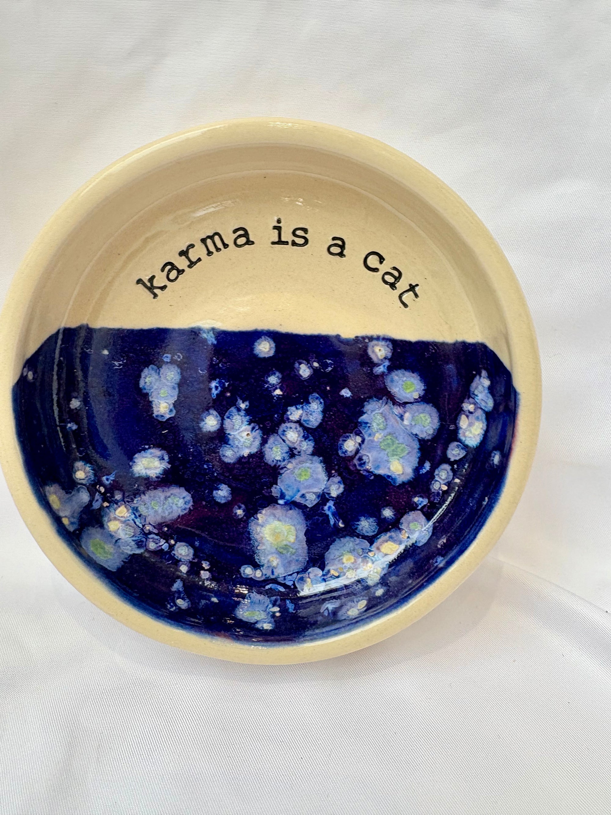 “karma is a cat” cat bowl (small purple)