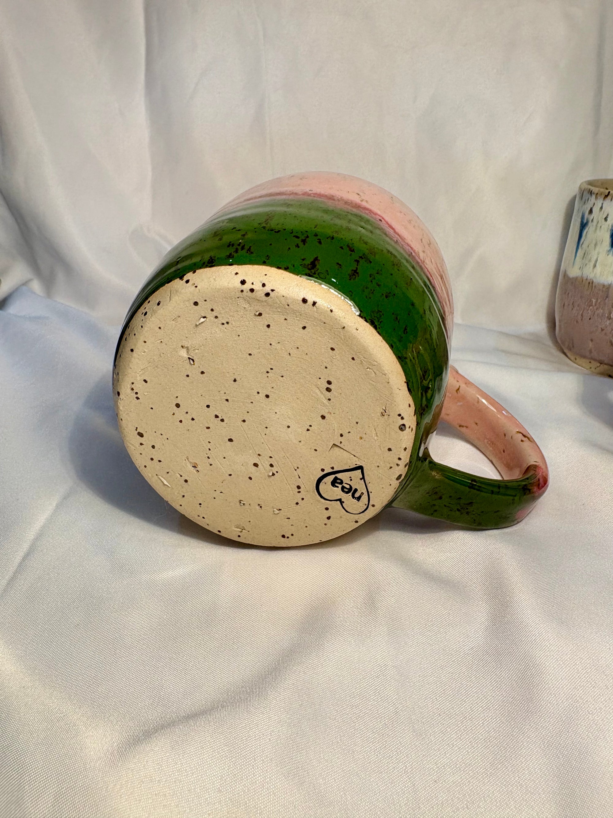 “Fuck off, i'm gardening" mug (pink/green)