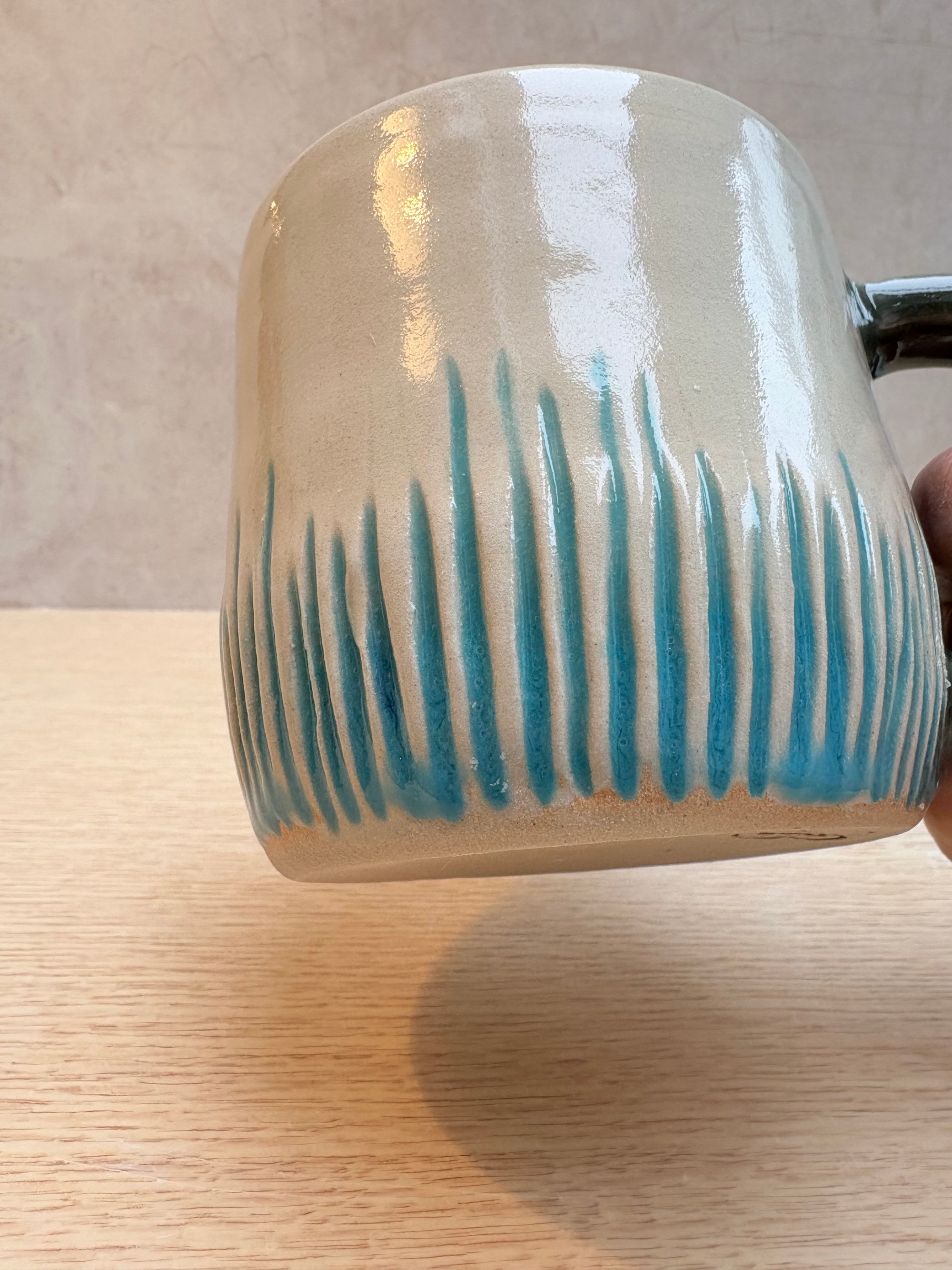 “Fuck off i'm reading" mug (Turquoise Grooves)