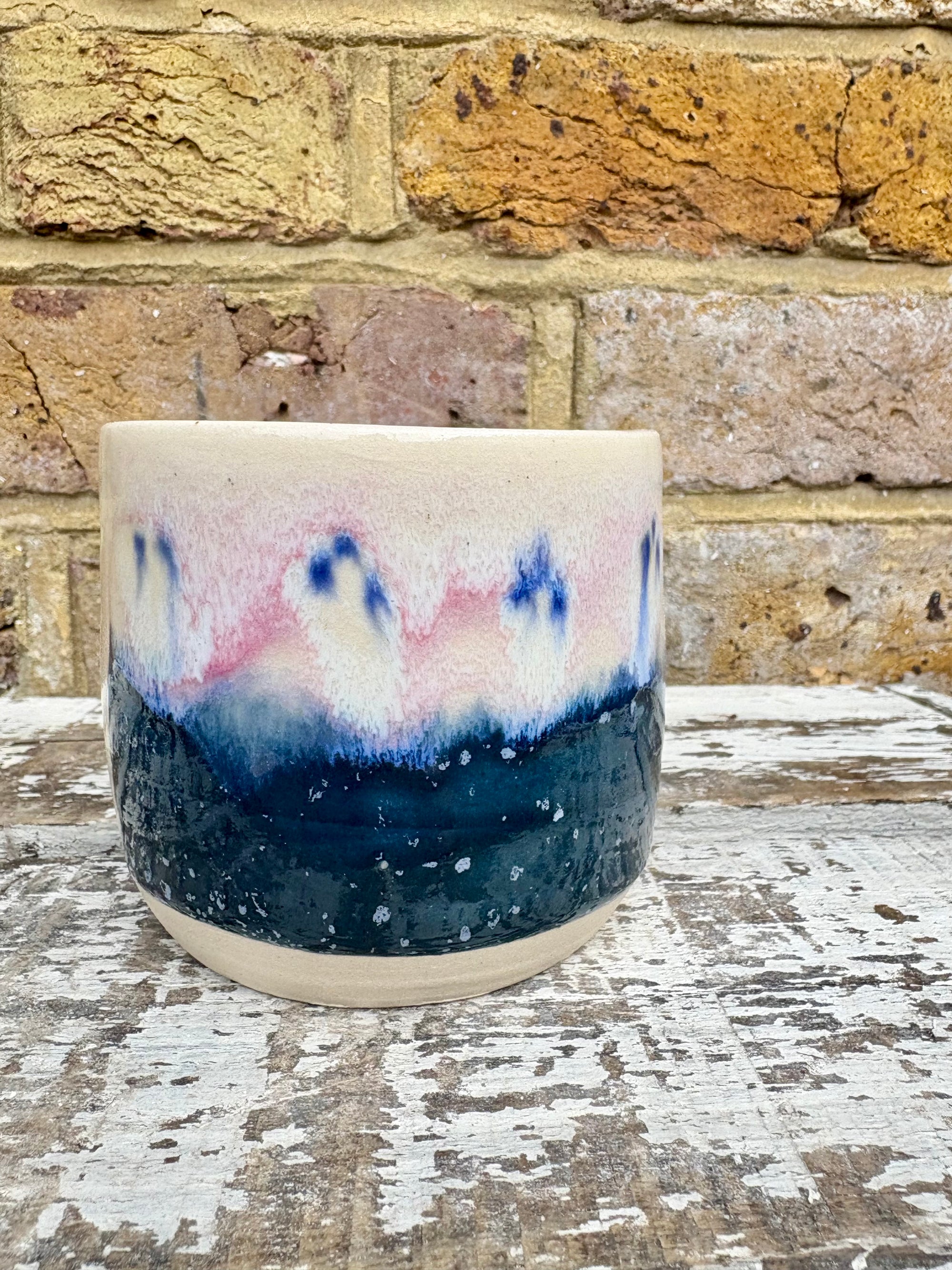 “Fuck off, i'm knitting" mug