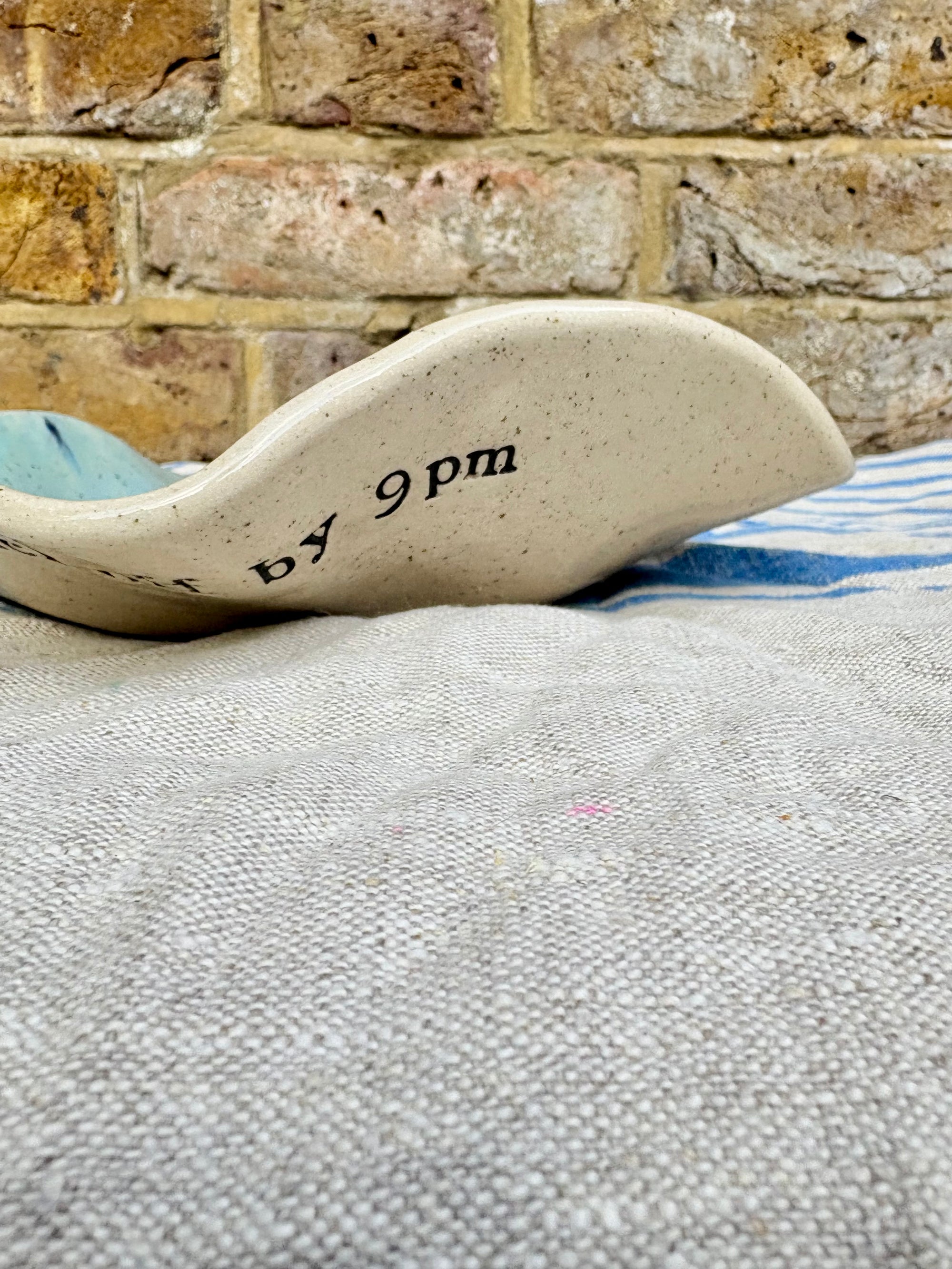 "good food, fine wine, great company..." serving dish