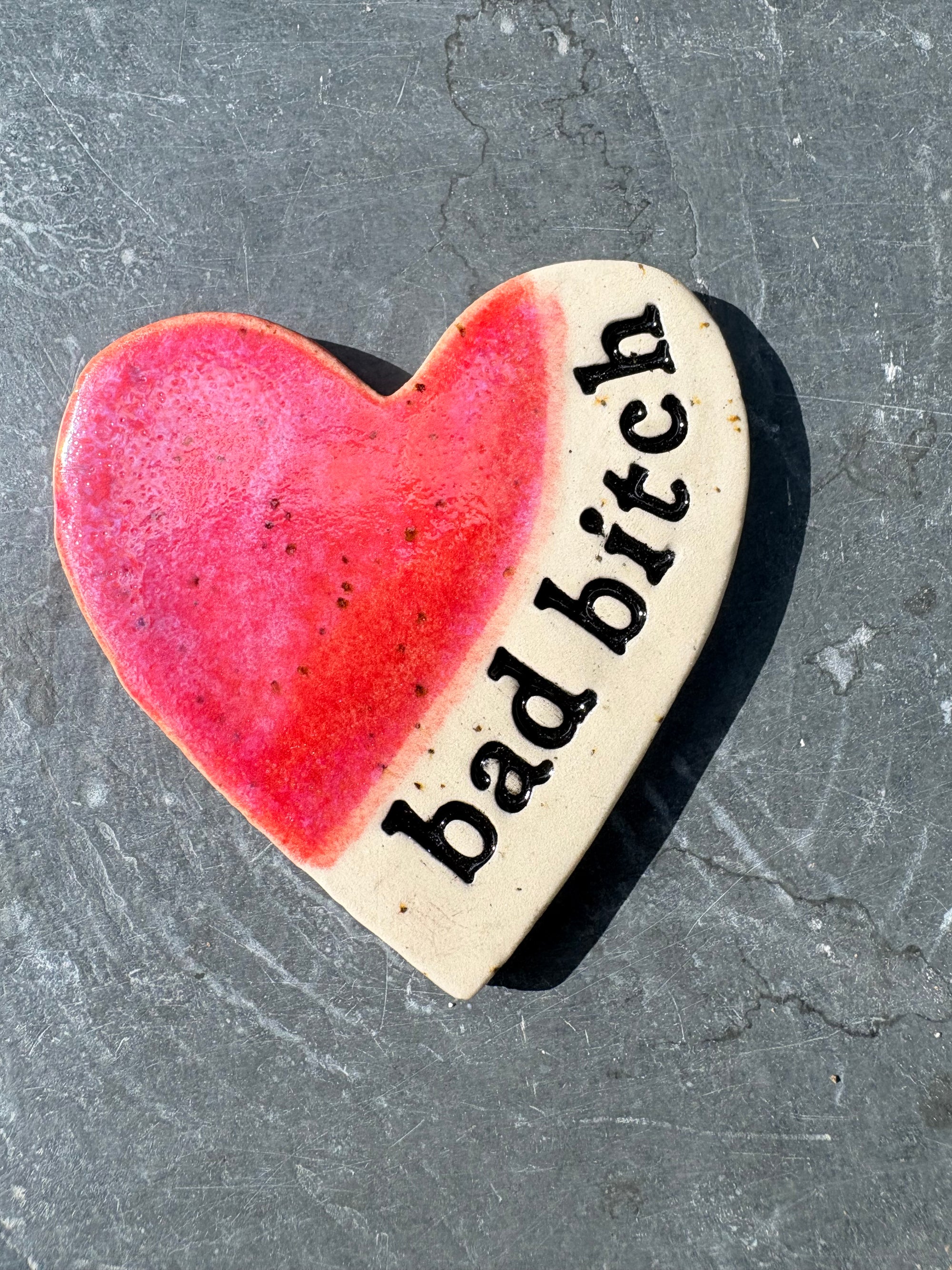 “bad bitch" magnet (pink/red)