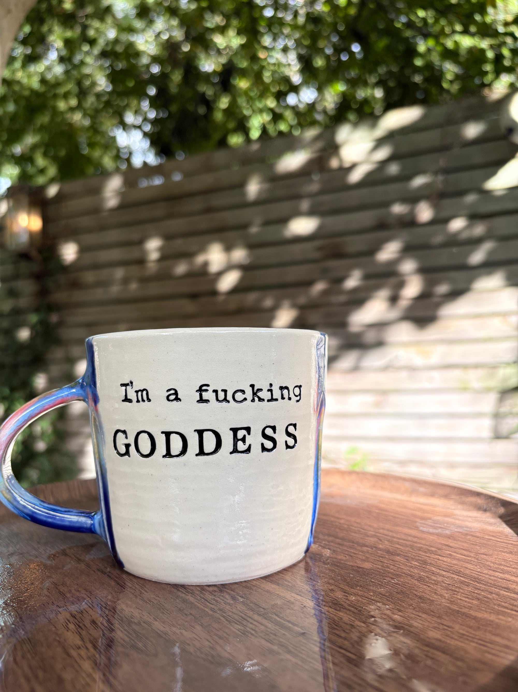 "I'm a fucking GODDESS" mug (blue night sky, 370ml)
