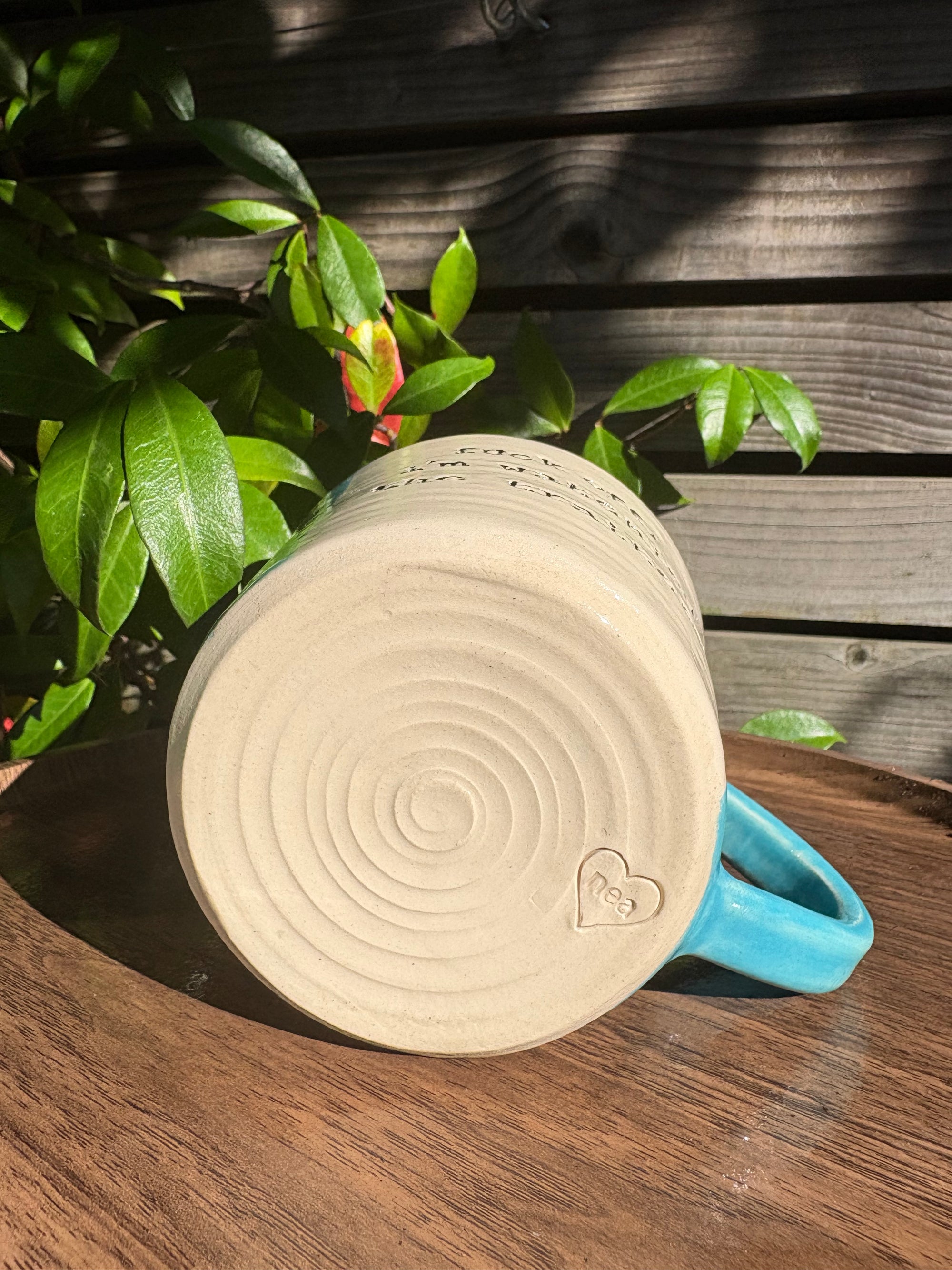 "fuck off, i'm watching the traitors" mug (handle/light blue, 330ml)