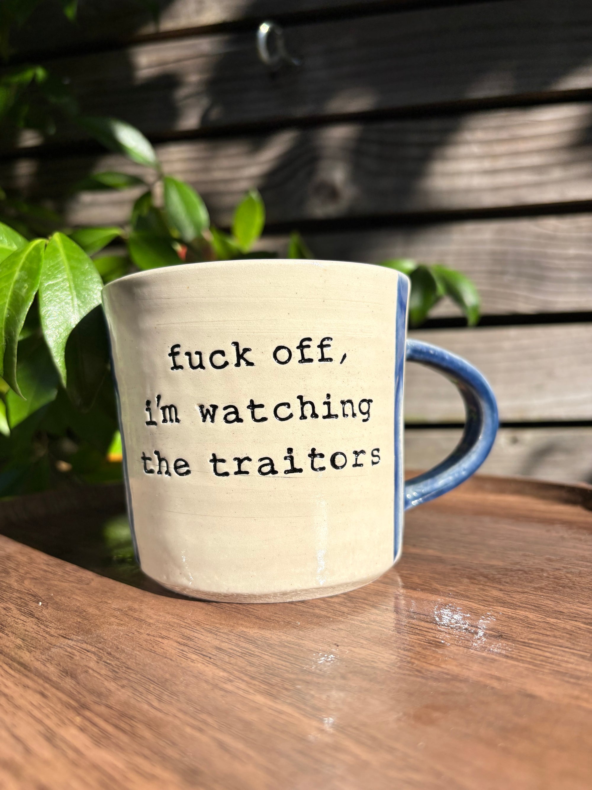 "fuck off, i'm watching the traitors" mug (handle/blue/grooves, 330ml)