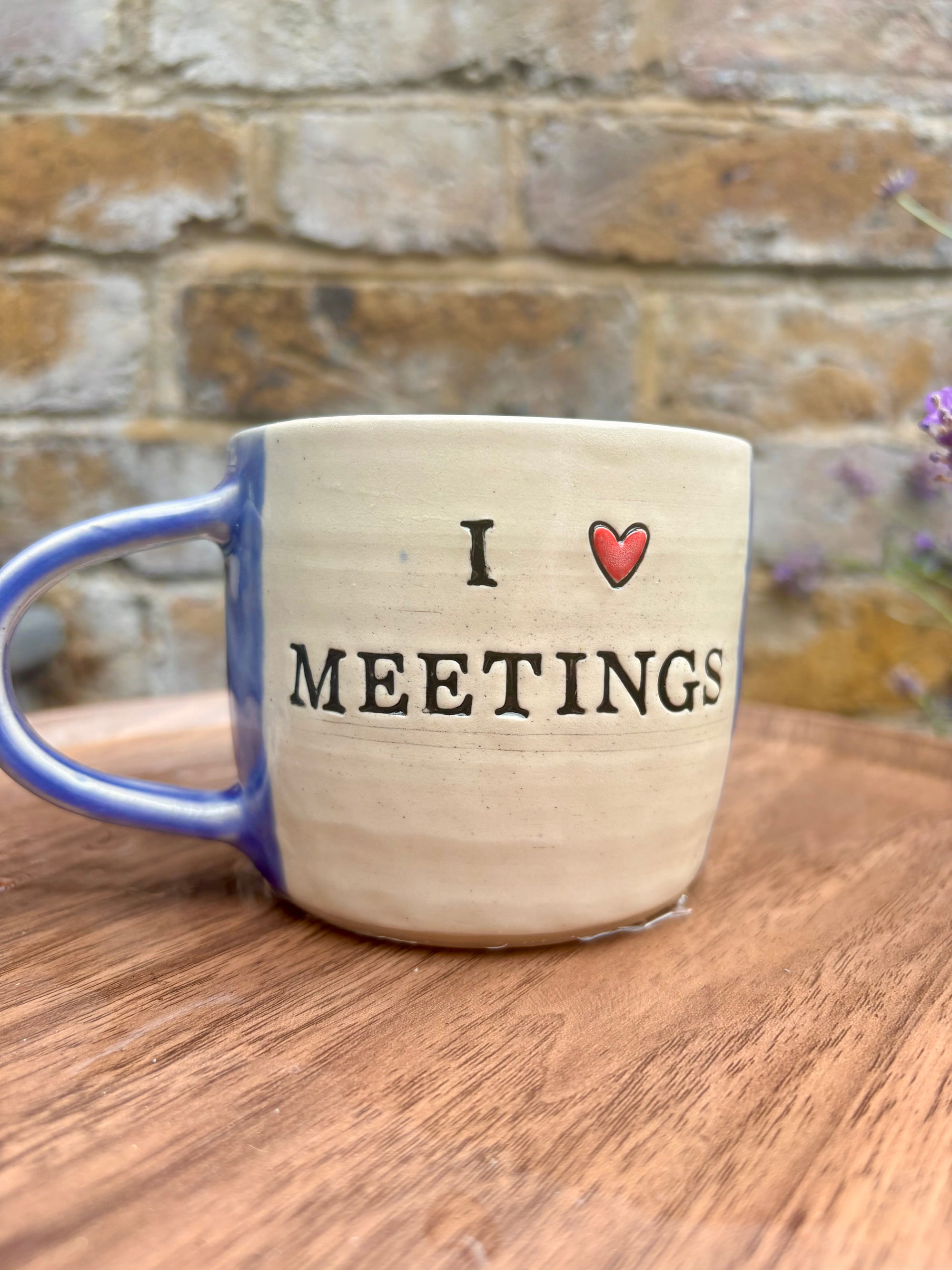 "I 🩷 meetings” "everyone in this meeting is a bellend" mug (faded blue stripe)