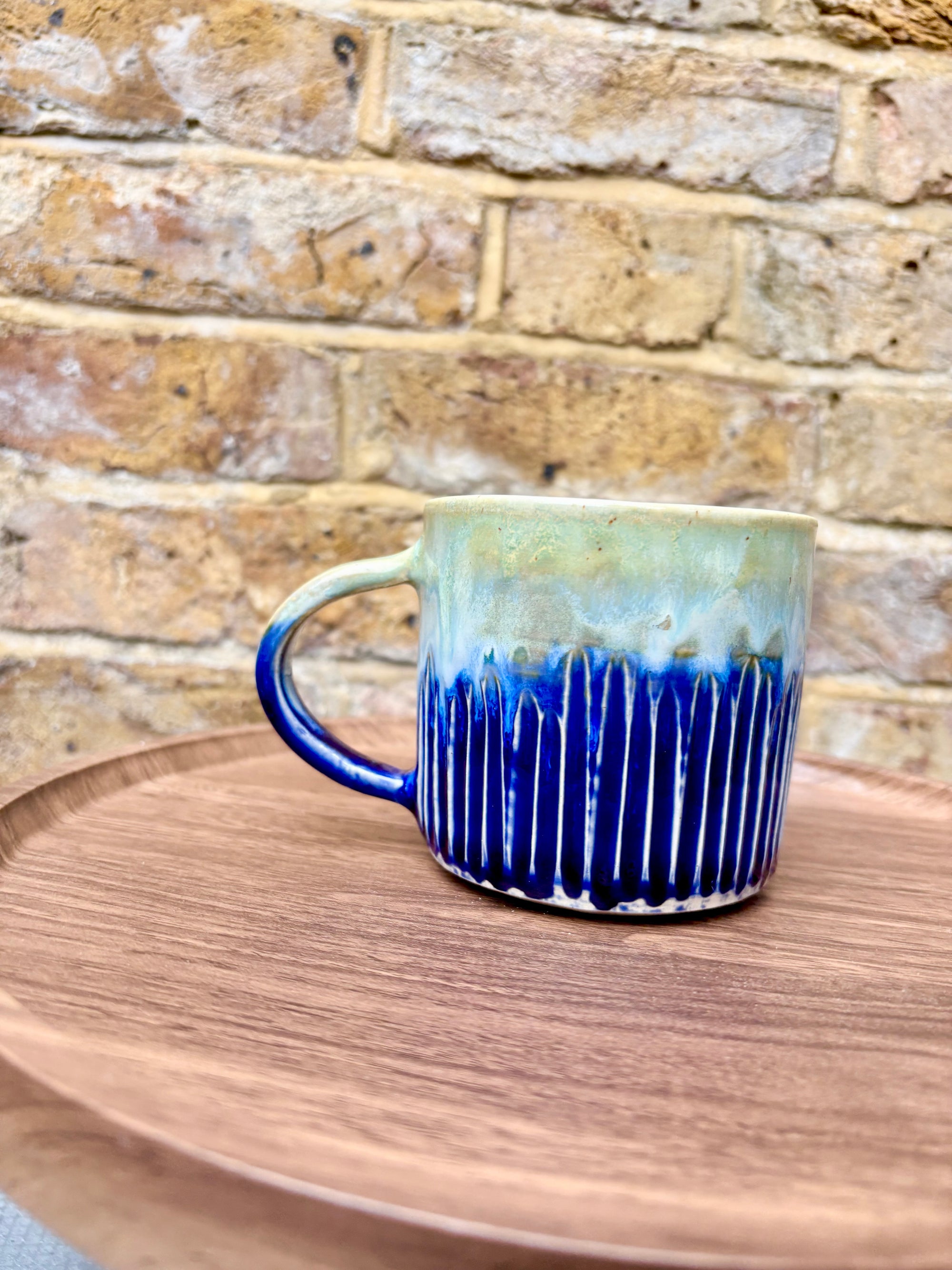 "no one knows what the fuck they're doing" mug (320ml, blue/green)