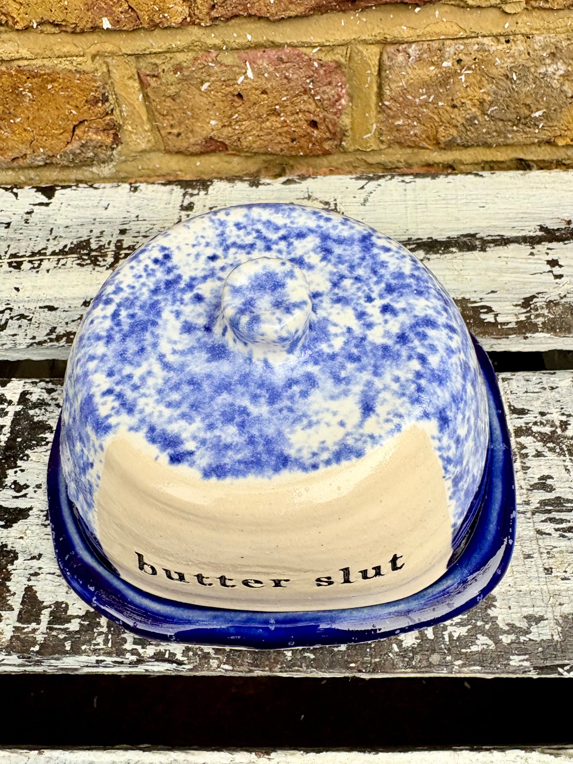 Butter Dish (butter slut, speckle blue/blue)