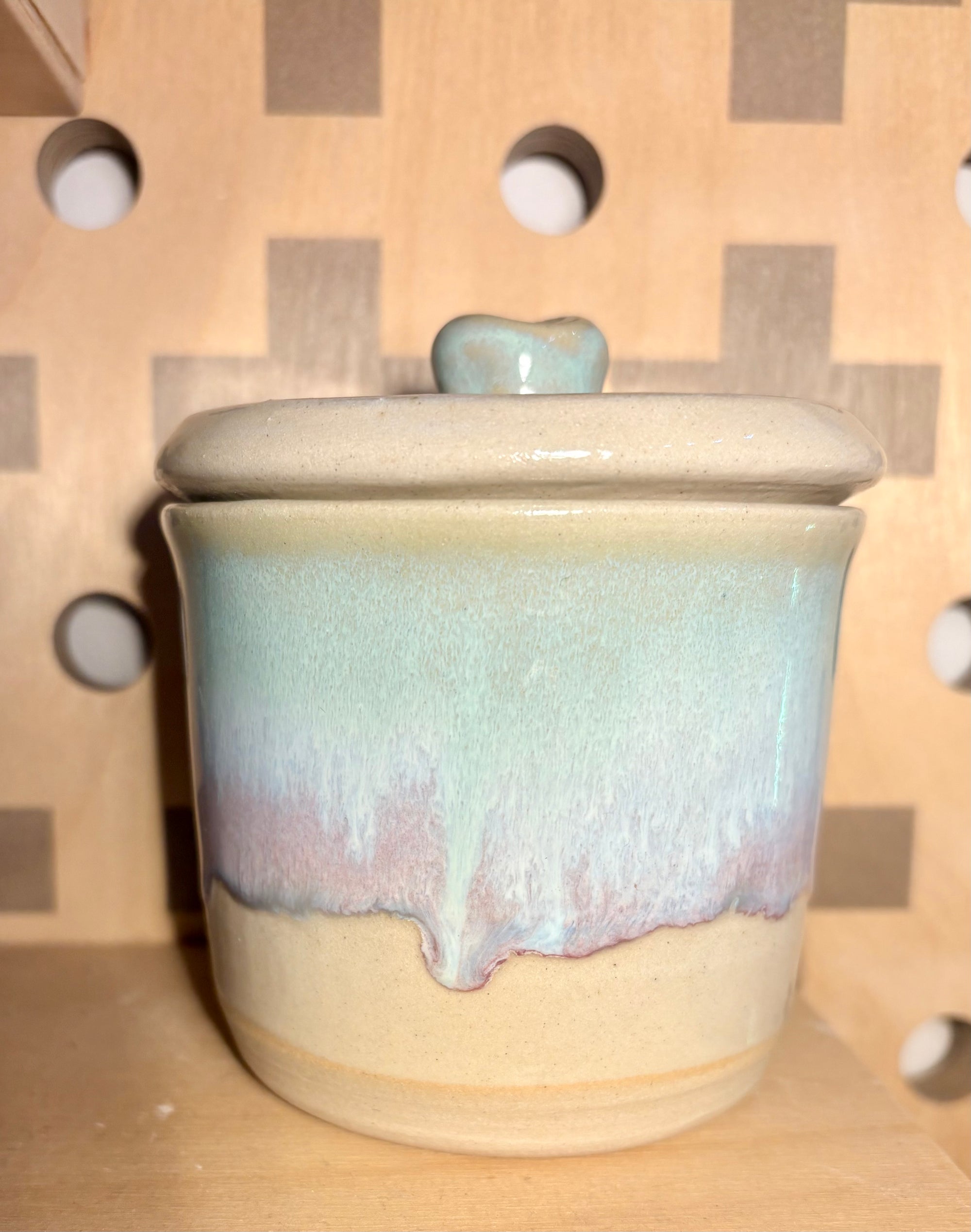 Build-your-own-lidded pot